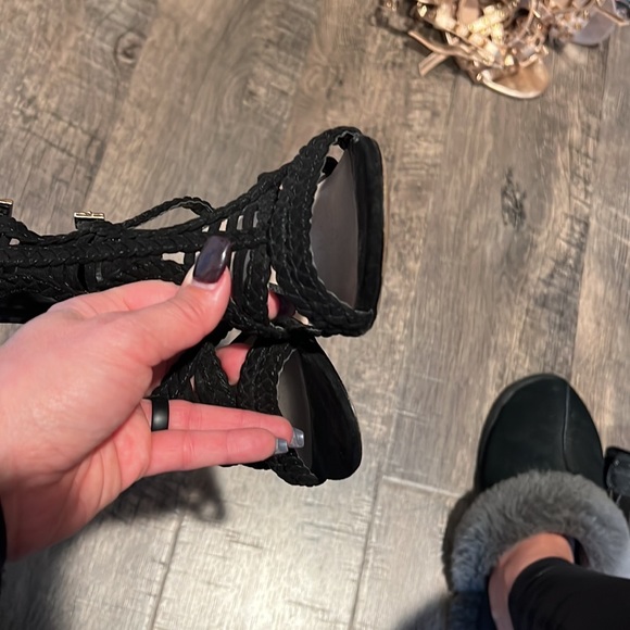 Aldo black braided zip up buckle heels - Picture 14 of 14